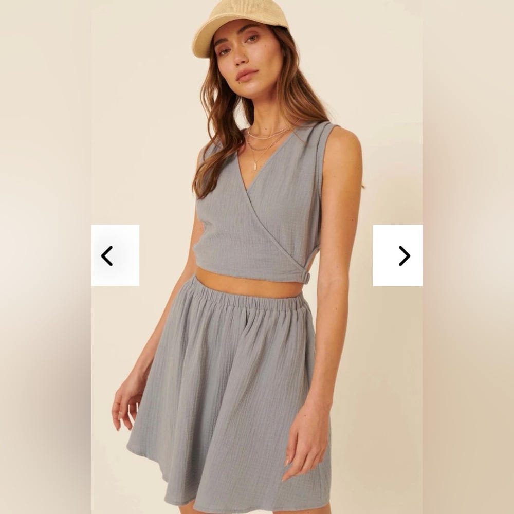 Promesa Light Gray Wrap Crop Top & Skirt Set